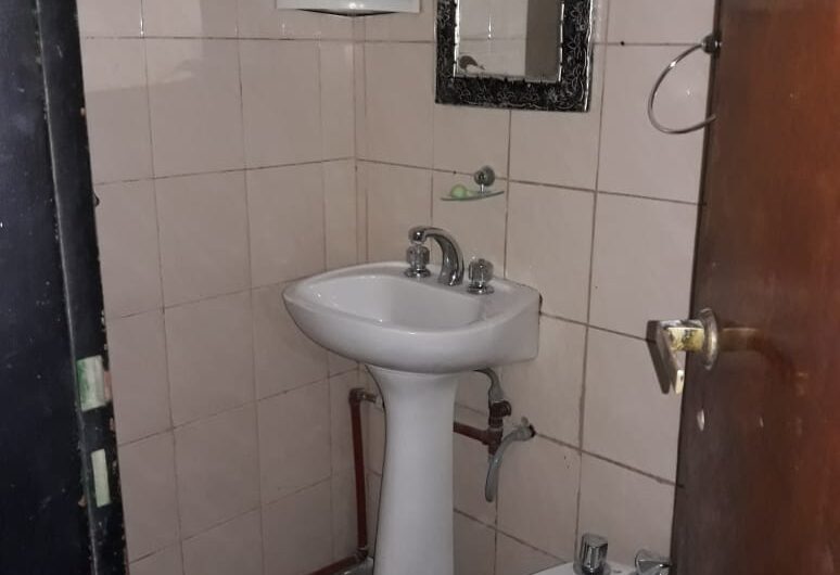 ALQUILO DPTO 1 DORM. P.A BARRIO COLON