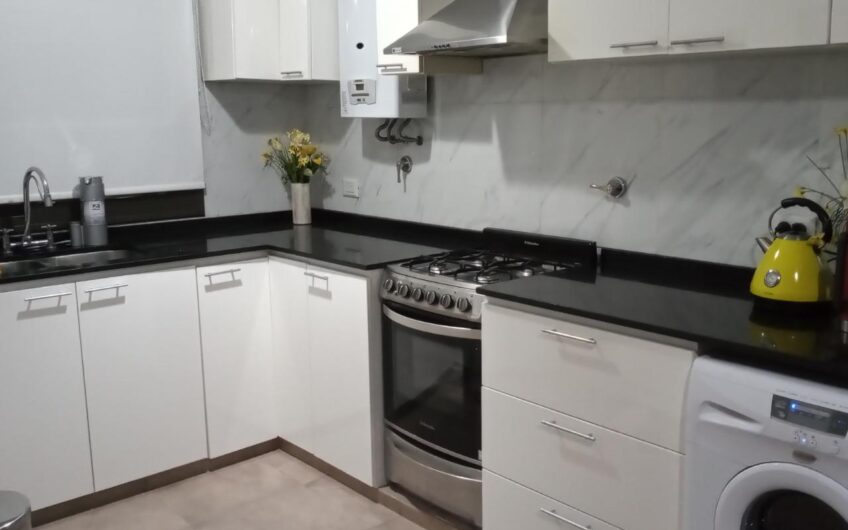 Vendo Casa Refaccionada a Nueva B° Altos de General Paz