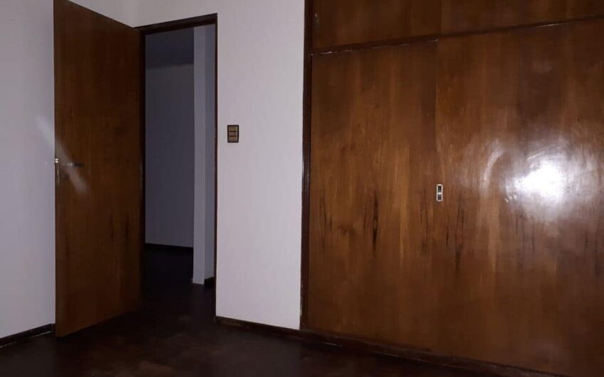 Venta Dpto Obispo Salguero 431. Casi esq. Bv Illia.