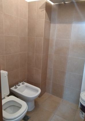 Vendo Local Comercial B° General Paz. 25 de Mayo 1000. Excelente Ubicación