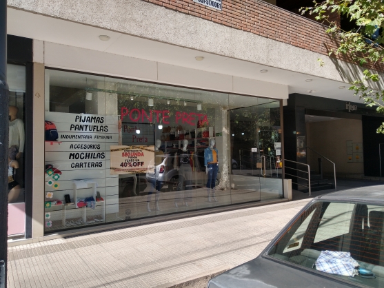 Vendo Local Comercial B° General Paz. 25 de Mayo 1000. Excelente Ubicación