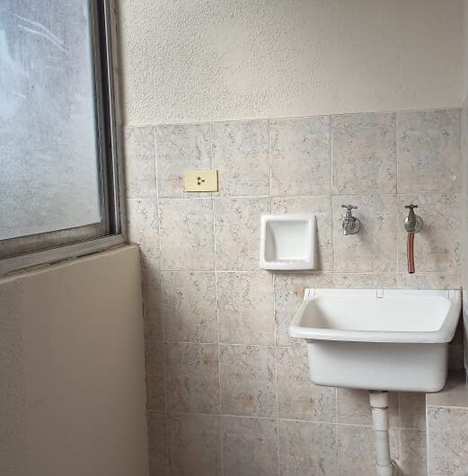 Alquilo Departamento estilo Duplex B° Urquiza “Monoblock Stabio”