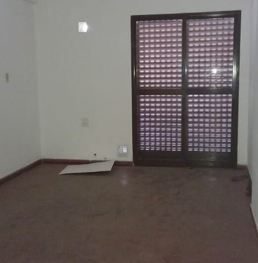 Oportunidad ! Venta de 2 Departamentos. B° Urquiza Monoblock Stabio.