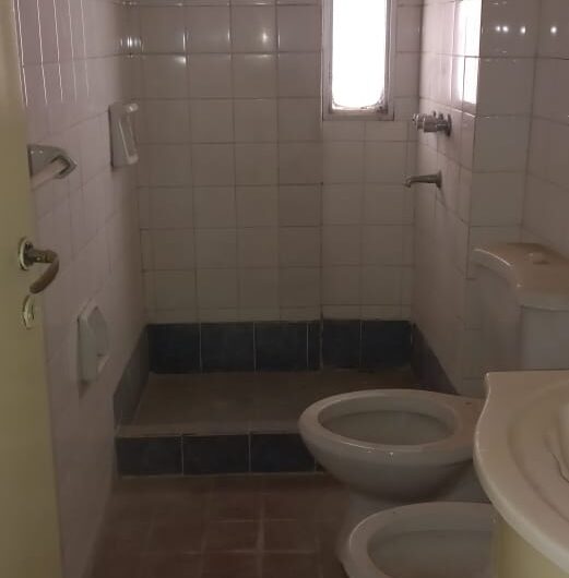 Oportunidad ! Venta de 2 Departamentos. B° Urquiza Monoblock Stabio.