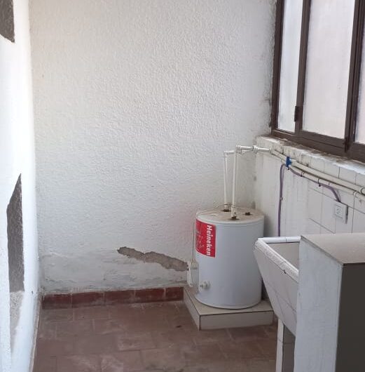 Oportunidad ! Venta de 2 Departamentos. B° Urquiza Monoblock Stabio.