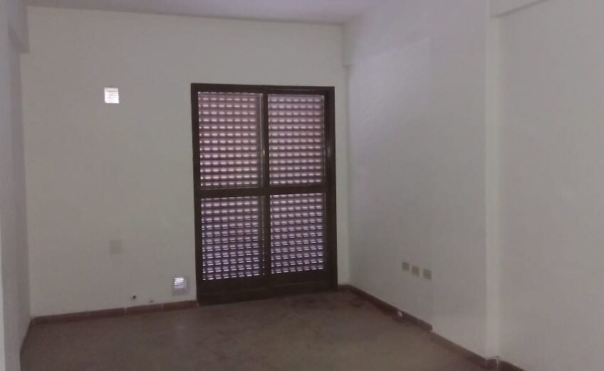 Oportunidad ! Venta de 2 Departamentos. B° Urquiza Monoblock Stabio.