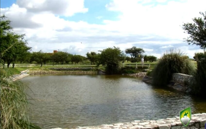 VENDO TERRENO B° LA MELINCA (SANTA ANA)