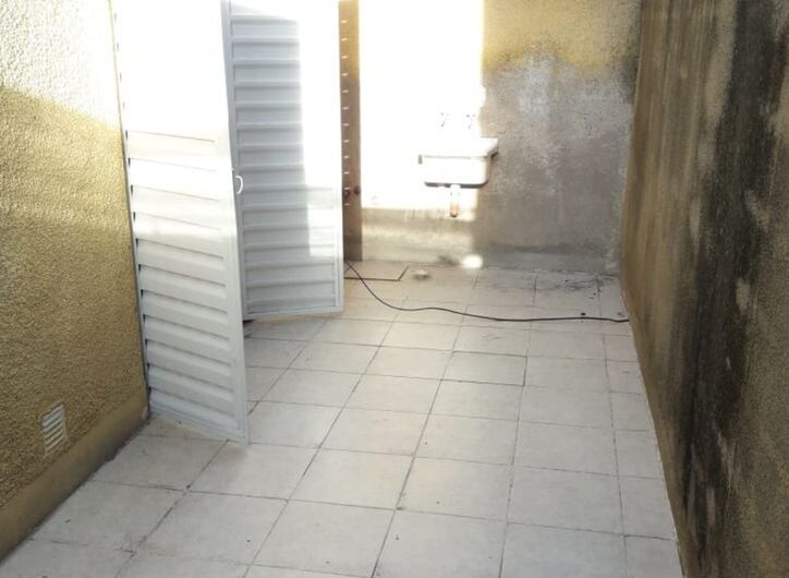 Alquilo Dpto 2 dorm. B° Colon. Andalucia 2062.