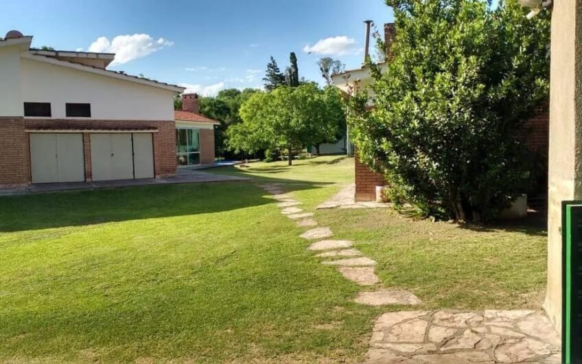 Vendo Magnífica Casona en comuna “San Roque”.