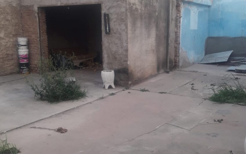 Vendo Casa 2 Dorm B° Rosedal