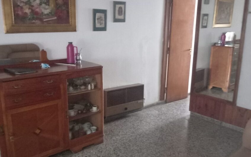 VENDO CASONA B° JARDÍN / CIUDAD UNIVERSITARIA Apta Crédito!