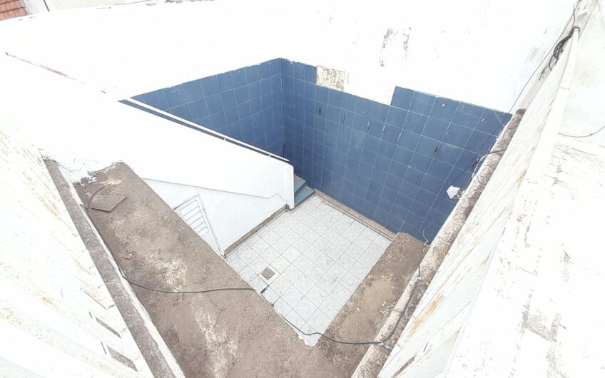 VENDO LOCALES COMERCIALES SOBRE AV. SABATTINI