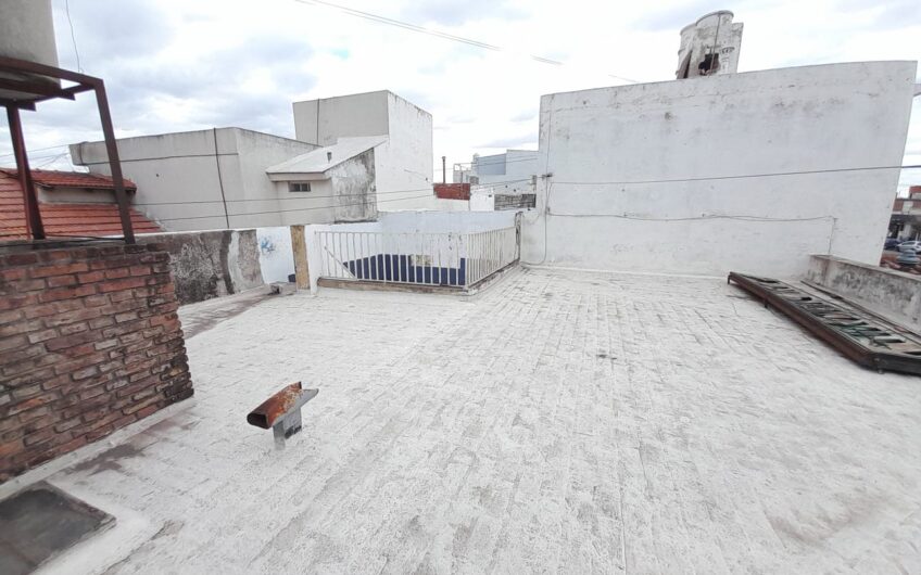 VENDO LOCALES COMERCIALES SOBRE AV. SABATTINI