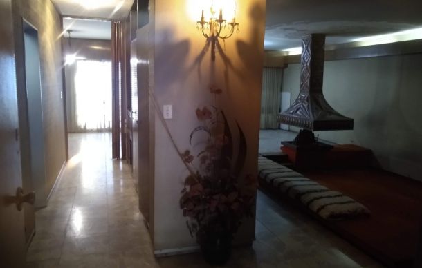 CASA EN VENTA DE 5 DORMITORIOS, B° MAIPU 2da.