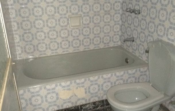 CASA EN VENTA DE 5 DORMITORIOS, B° MAIPU 2da.