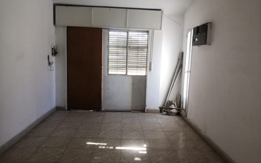 Vendo Casa + Dpto B° Crisol Norte