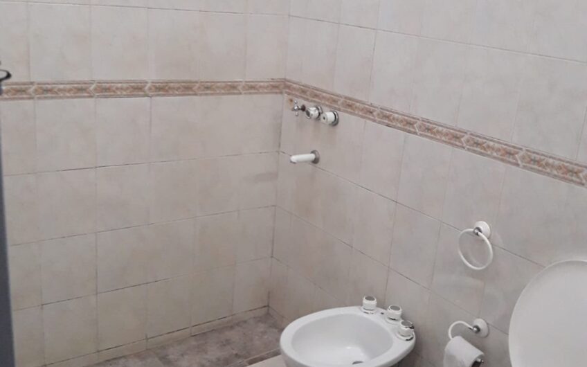 Vendo Casa B° Cerveceros 3 Dorm.
