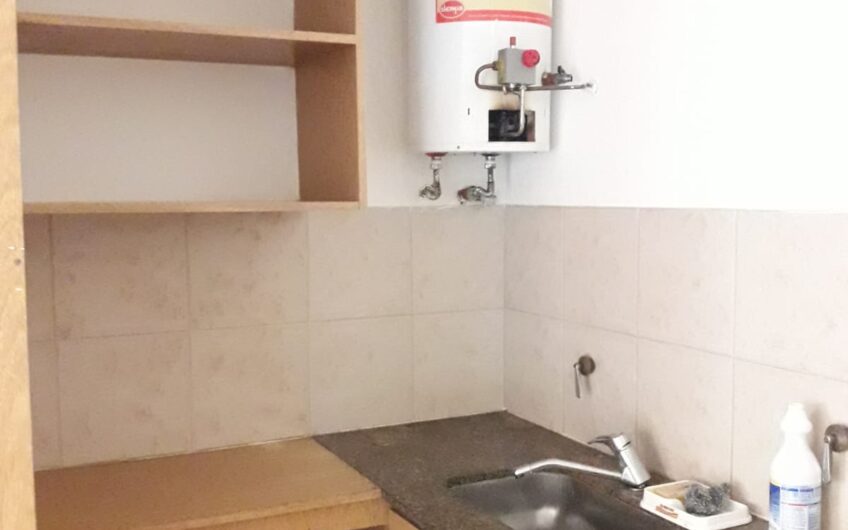 Vendo Block Dptos  1 Dorm P.B B° Alta Cba