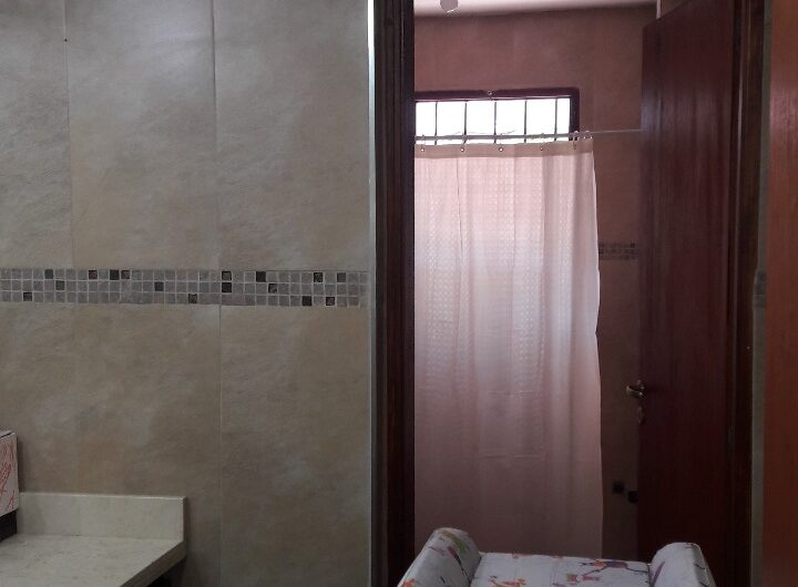 Vendo Casa esquina en “Villa Eden” Localidad de La Falda.