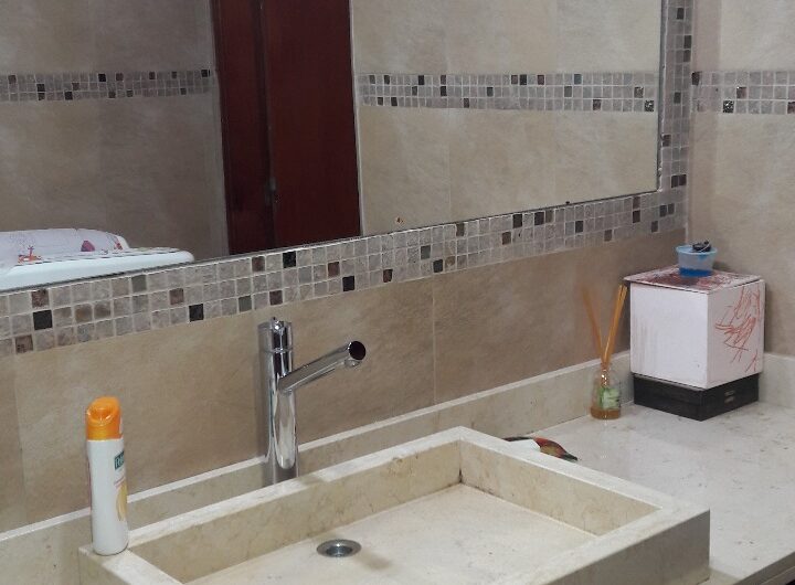 Vendo Casa esquina en “Villa Eden” Localidad de La Falda.