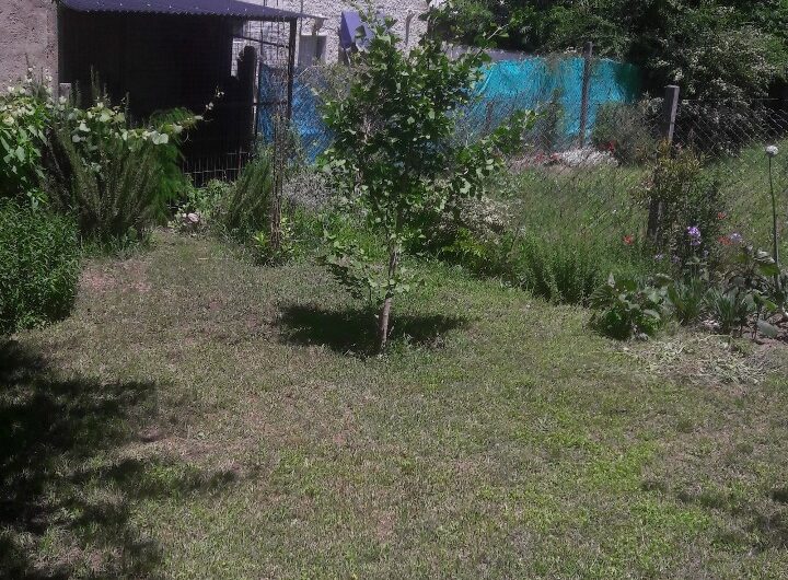 Vendo Casa esquina en “Villa Eden” Localidad de La Falda.