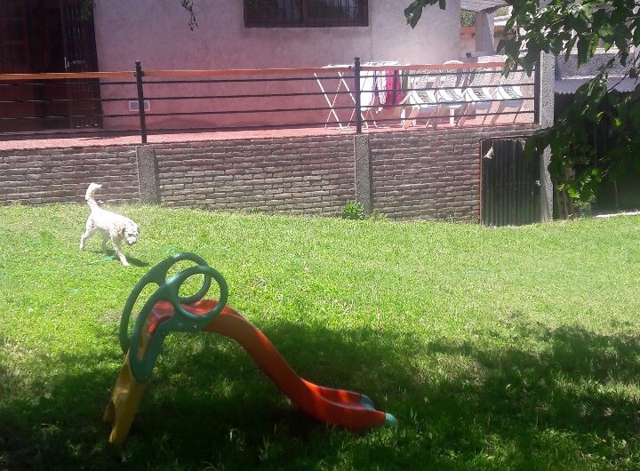 Vendo Casa esquina en “Villa Eden” Localidad de La Falda.