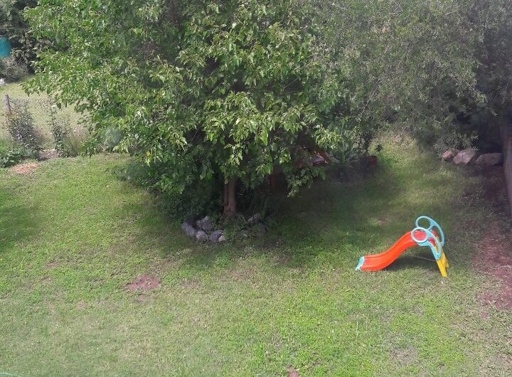 Vendo Casa esquina en “Villa Eden” Localidad de La Falda.