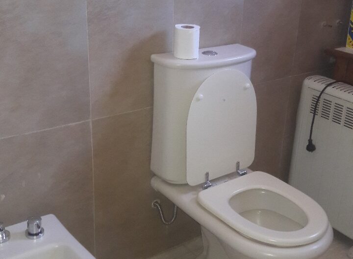 Vendo Casa esquina en “Villa Eden” Localidad de La Falda.