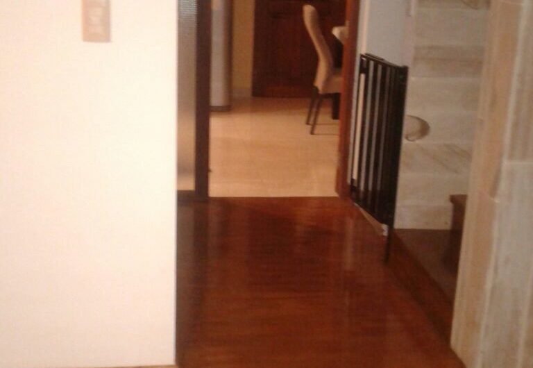 Vendo Casa esquina en “Villa Eden” Localidad de La Falda.