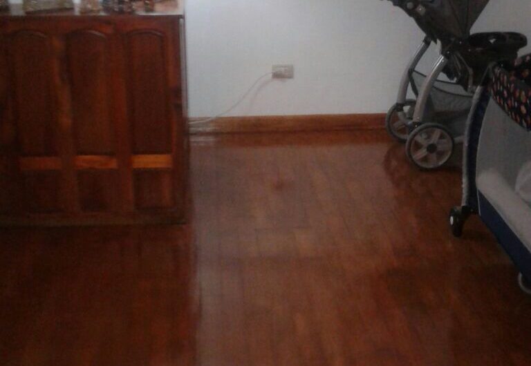 Vendo Casa esquina en “Villa Eden” Localidad de La Falda.