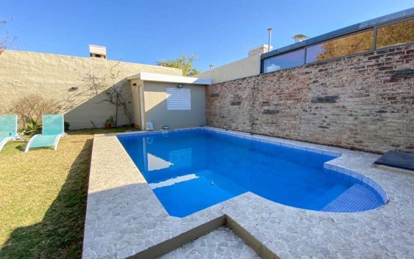 Vendo Casa 3Dorm. B° Residencial Velez Sarsfield