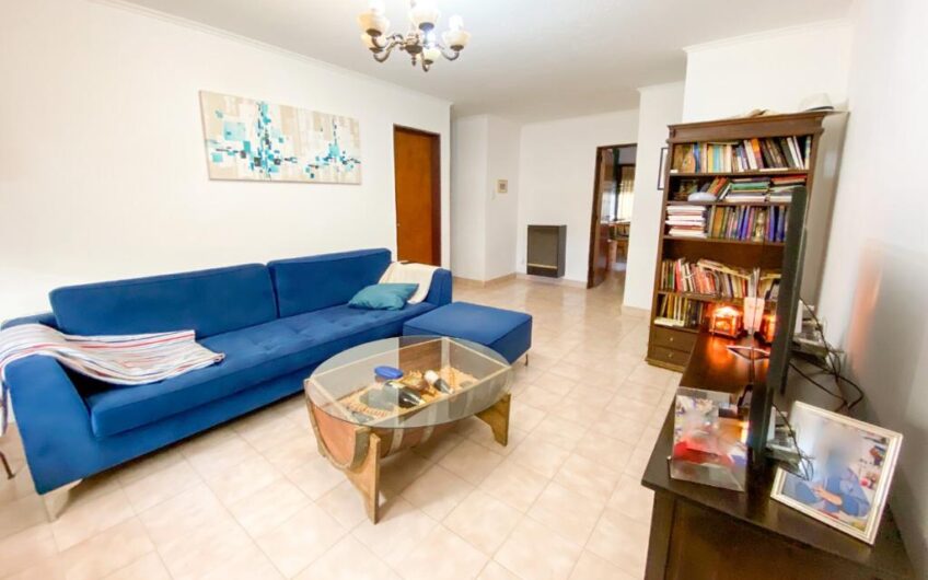 Vendo Casa 3Dorm. B° Residencial Velez Sarsfield