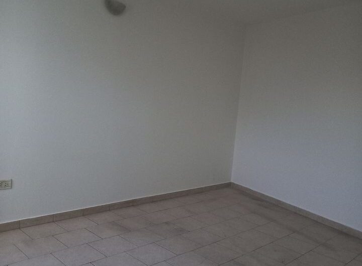 Alquilo Departamento P.A B° Maipú 2da Sección. Av. Sabattini