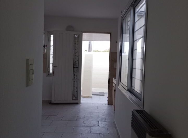 Alquilo Departamento P.A B° Maipú 2da Sección. Av. Sabattini