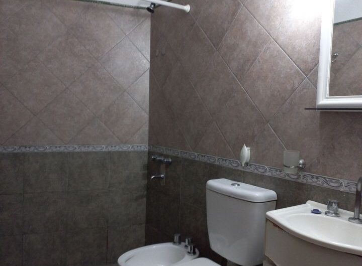 Alquilo Departamento P.A B° Maipú 2da Sección. Av. Sabattini