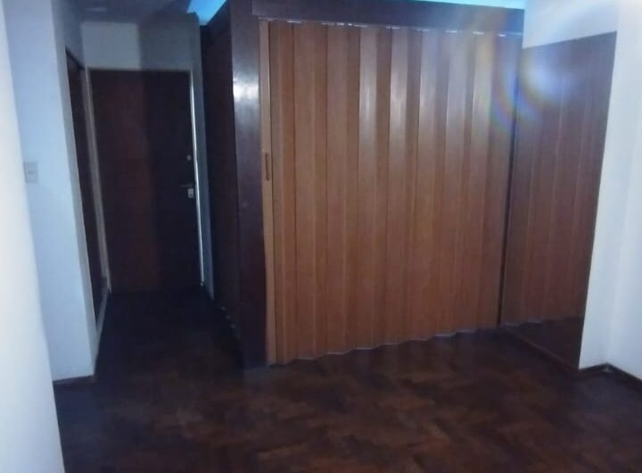 Vendo Departamento B° Centro. A 1 cuadra de Patio Olmos. Excelente ubicación.