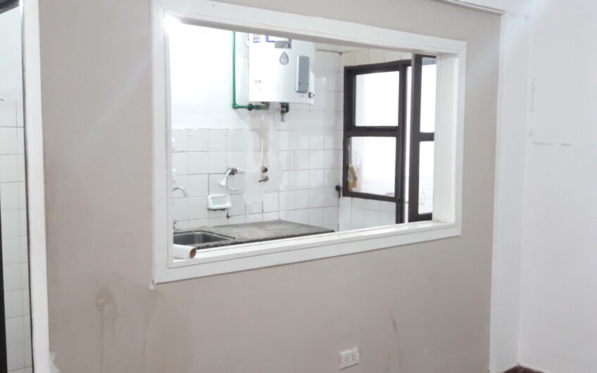 ALQUILO DEPARTAMENTO B° URQUIZA “MONOBLOCK STABIO”
