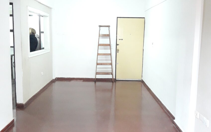 ALQUILO DEPARTAMENTO B° URQUIZA “MONOBLOCK STABIO”