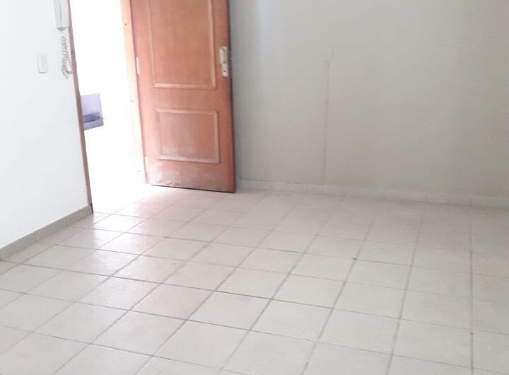 Vendo Dpto P.B B° San Vicente. Media cuadra CPC.