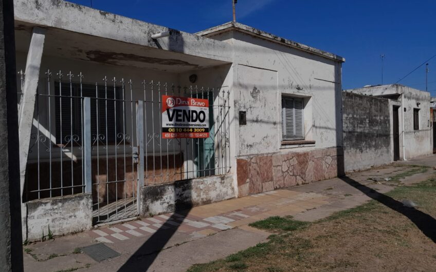 Vendo Casa + Dpto a Refaccionar B° Ferreyra