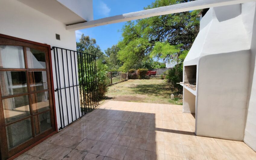 Alquilo Hermoso Duplex “Villa Rivera Indarte”