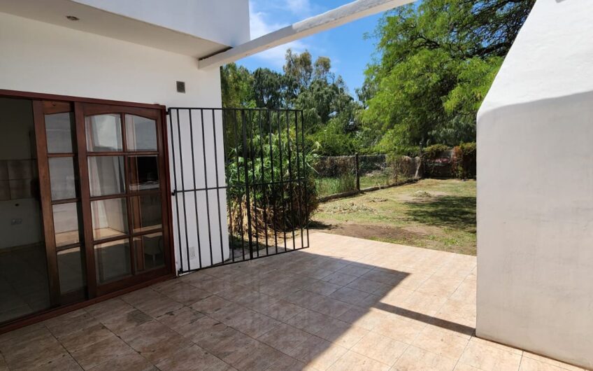 Alquilo Hermoso Duplex “Villa Rivera Indarte”