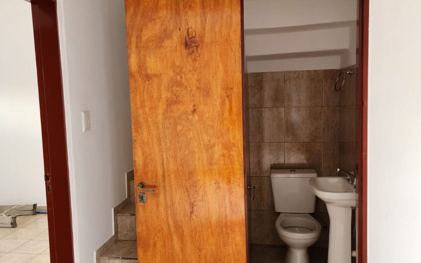 Alquilo Hermoso Duplex “Villa Rivera Indarte”