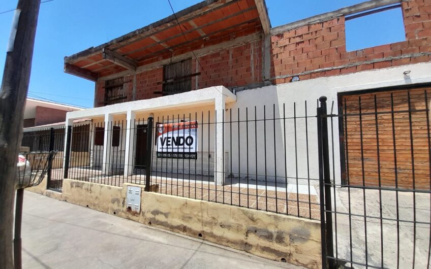 Vendo Casa a terminar B° San Lorenzo