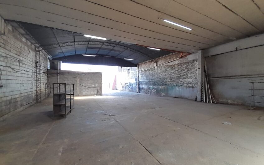 Vendo Galpones 500mtrs B° San Vicente. (Se recibe Departamento)