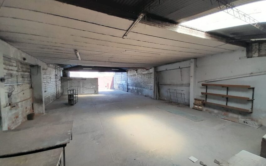 Vendo Galpones 500mtrs B° San Vicente. (Se recibe Departamento)