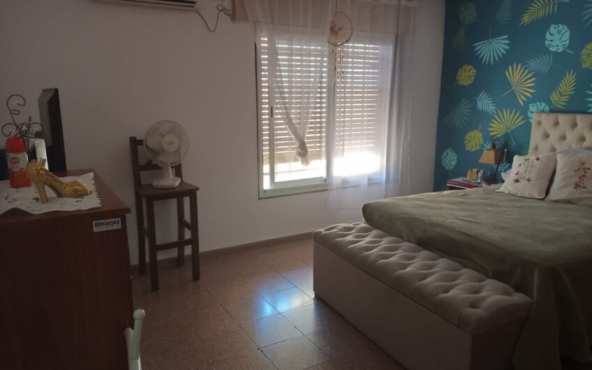 Vendo Hermosa Casa B° Liceo 1ra sección.