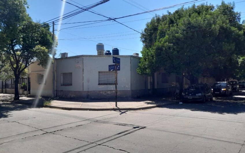 Vendo Complejo 4 Dptos B° Jardín Oportunidad Inversión!