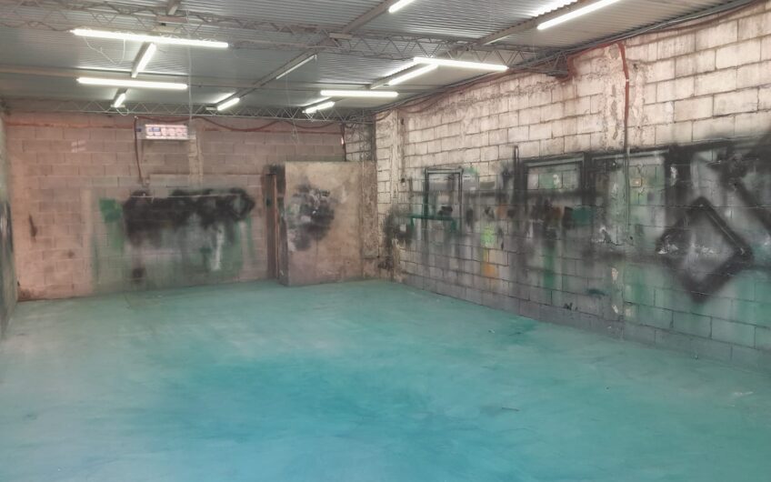 Vendo Galpones 500mtrs B° San Vicente. (Se recibe Departamento)