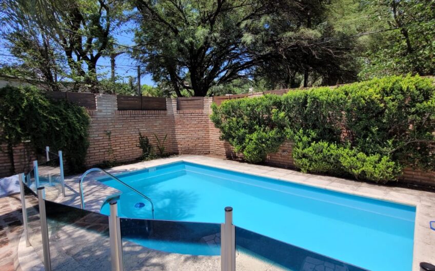 Vendo casa en barrio Valle del Cerro – Villa Allende Golf
